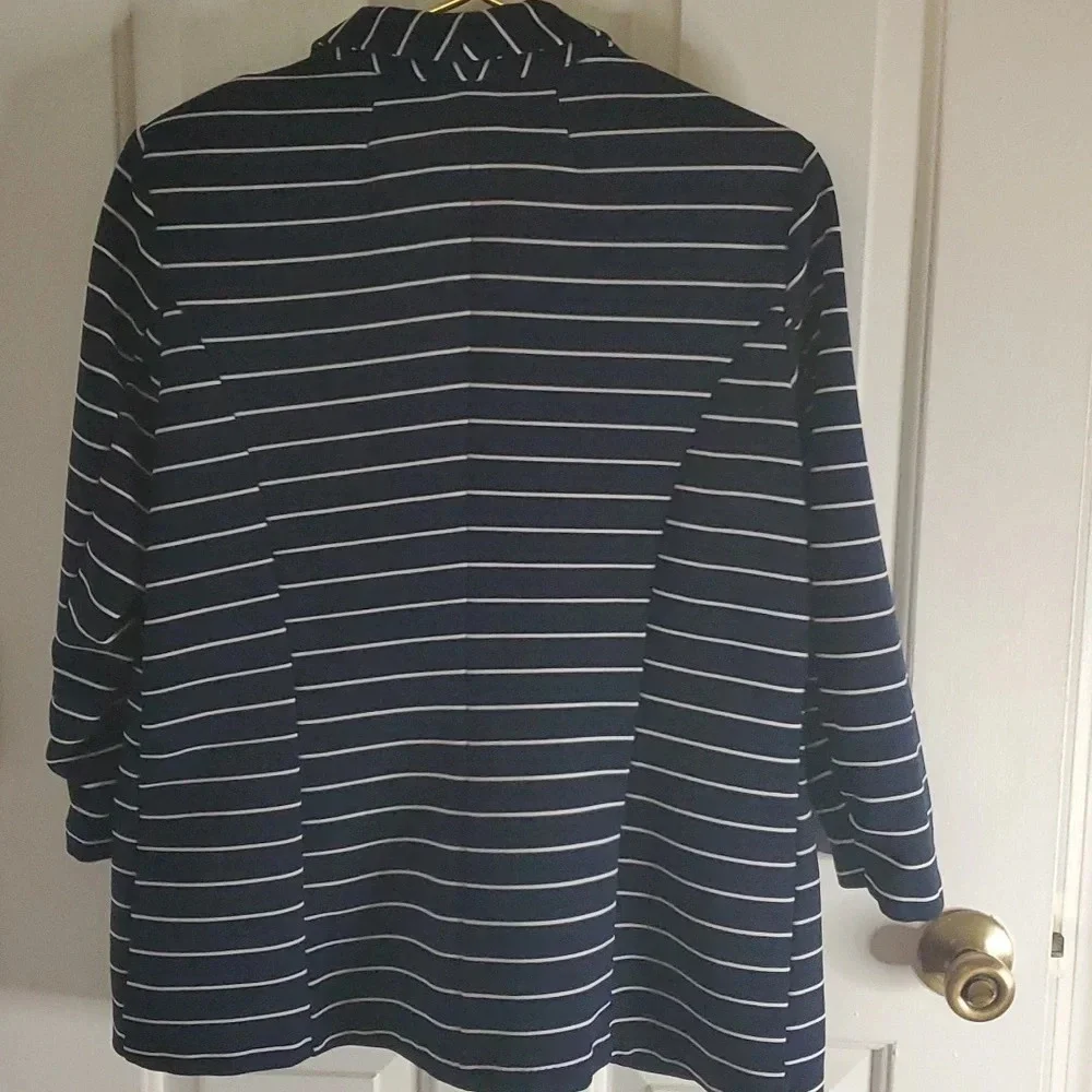Christopher & Banks Womens Open Front Striped Blazer. Great Versatile Piece